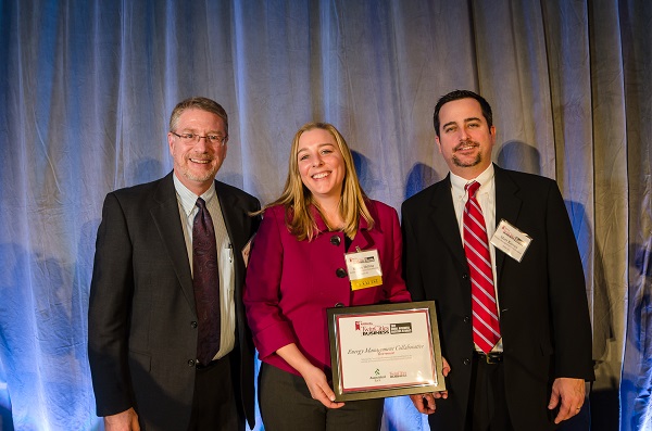 EMC director of finance, sourcing and tehcnology, director of operations and service, director of marketing and customer incentives holding an award